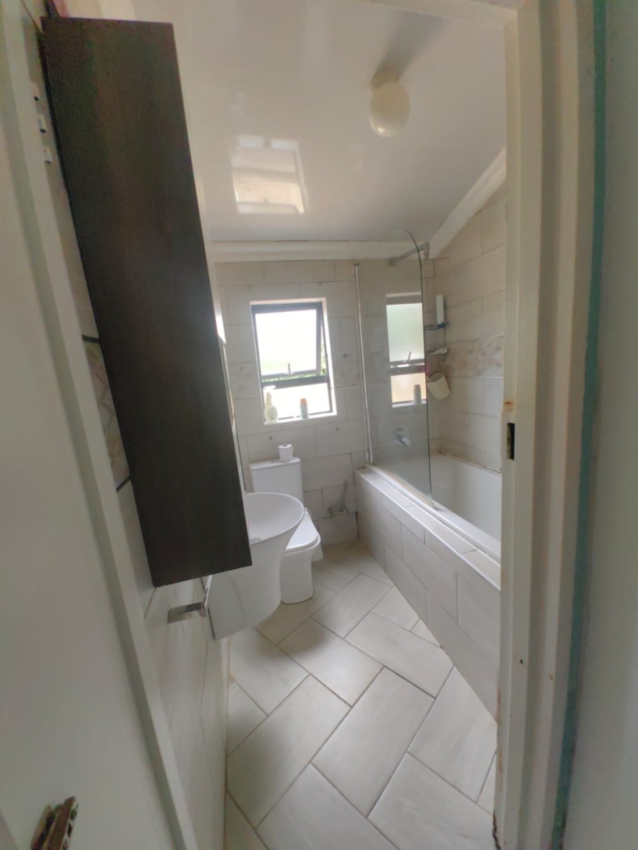 2 Bedroom Property for Sale in Mdantsane Nu 10 Eastern Cape